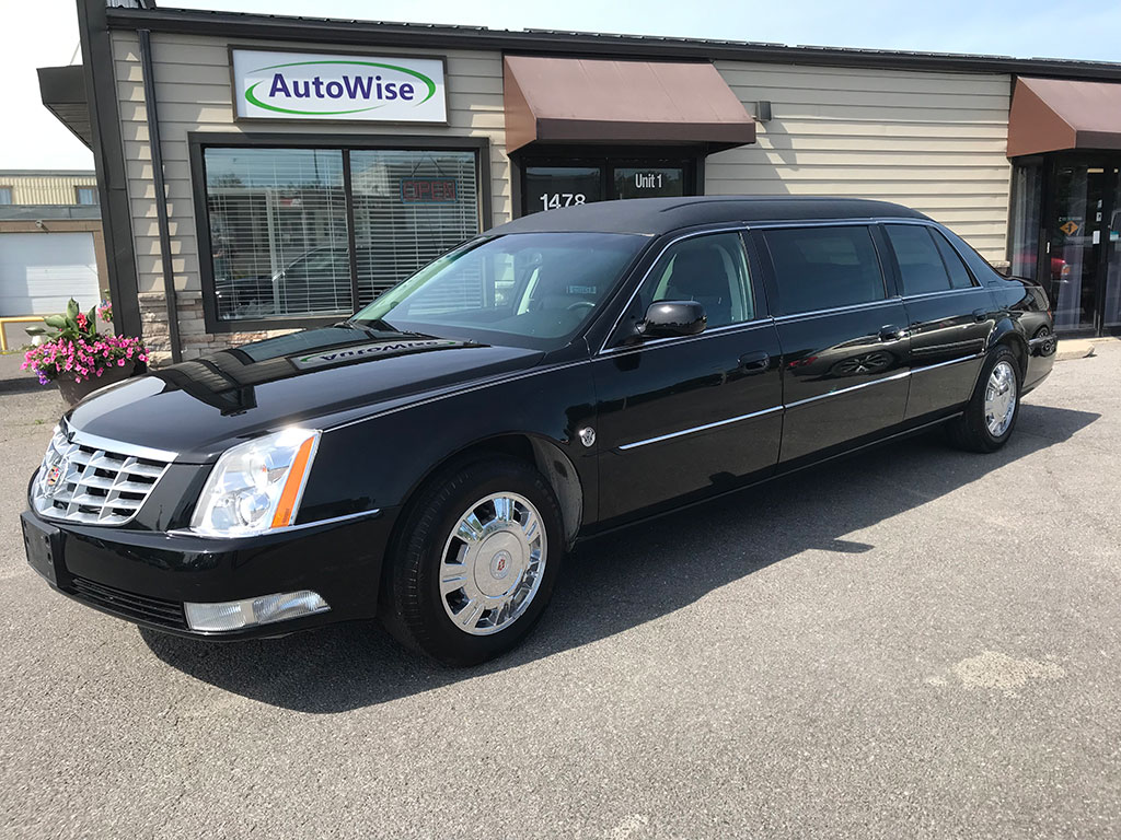 2011 Cadillac DTS Limousine