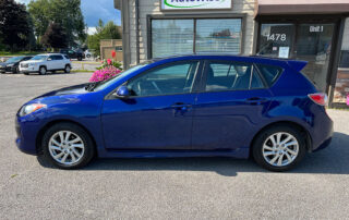 2012 Mazda Mazda3 GS-Sky