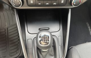2015 Kia Rondo LX