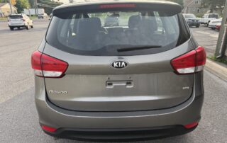 2015 Kia Rondo LX